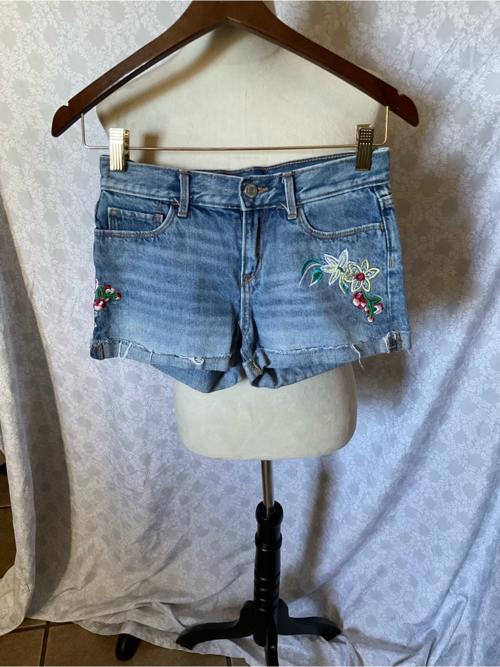 Old Navy Light Blue Embroidered Denim Shorts